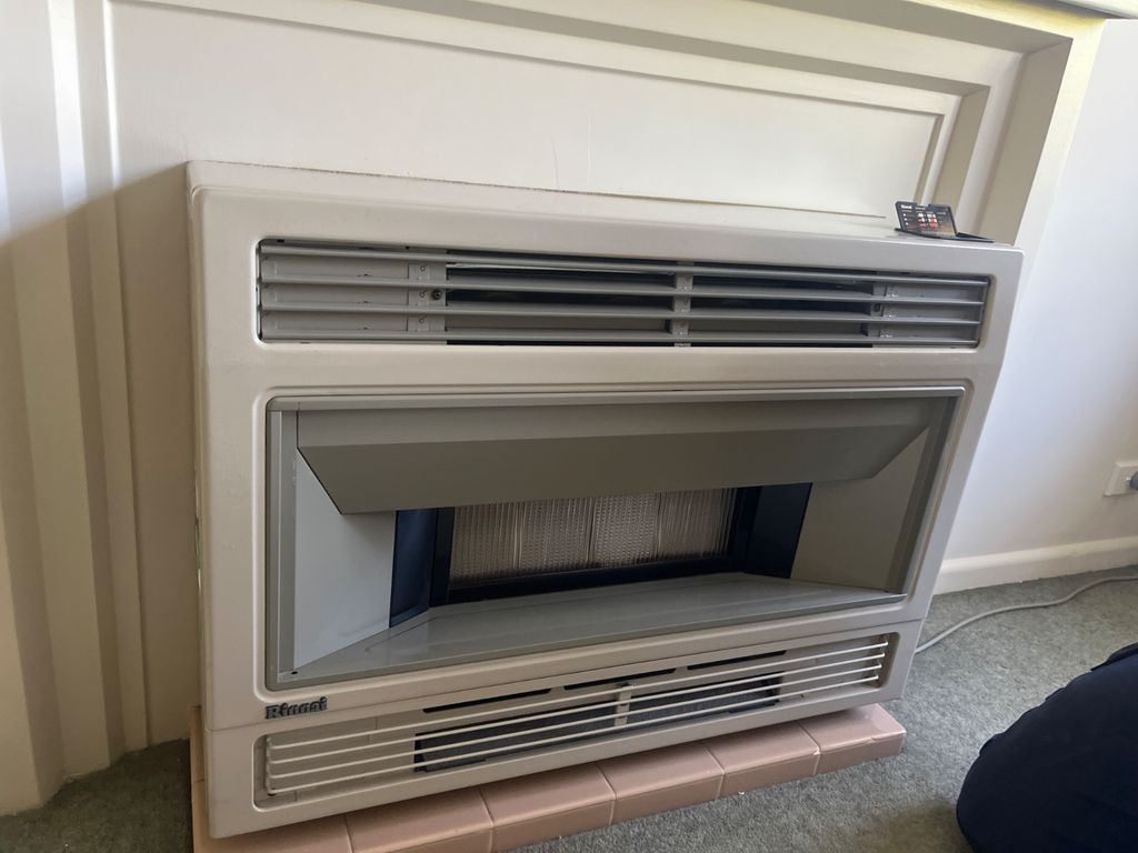 Rinnai gas heater service performed by Surrey Air professionals. Also providing rinnai spare parts and replacement parts